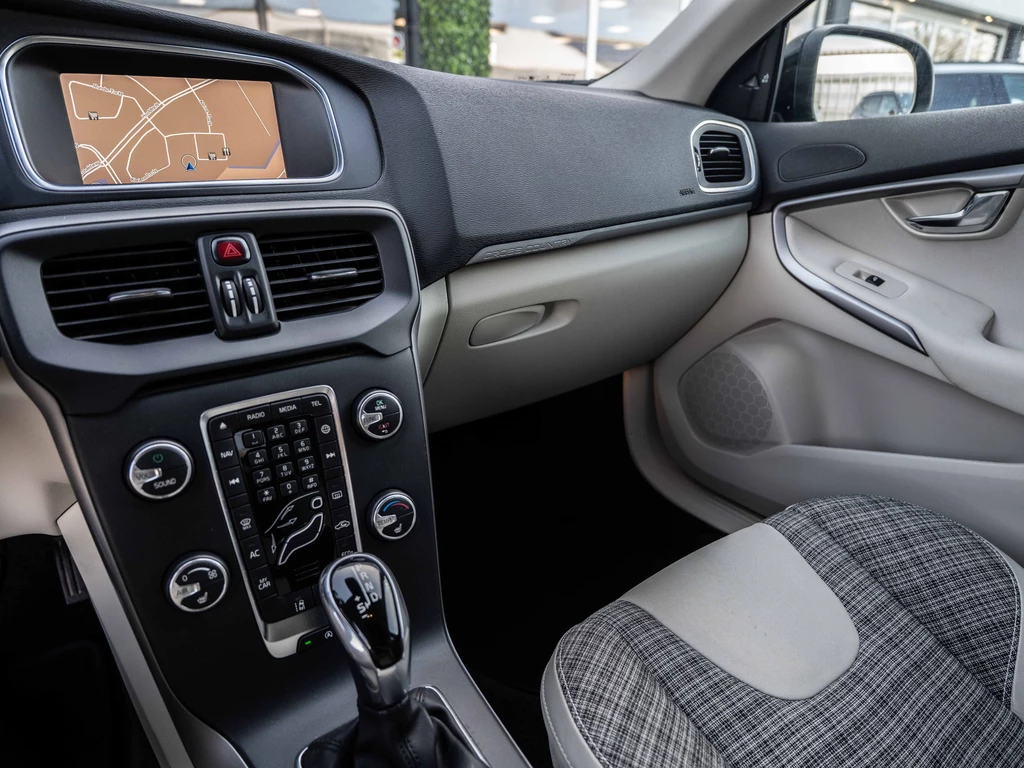 Volvo V40 – foto 9