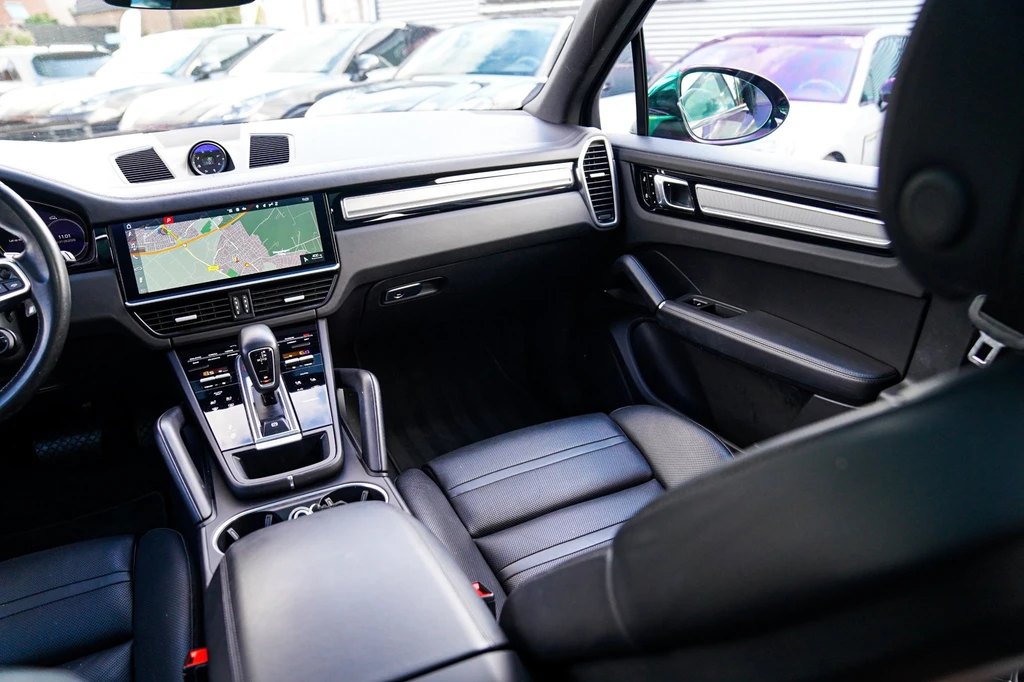 Porsche Cayenne – foto 28
