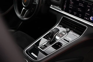 Porsche Panamera – thumbnail 25