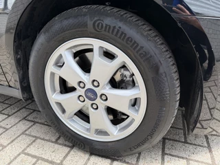 Ford Transit Connect – thumbnail 8