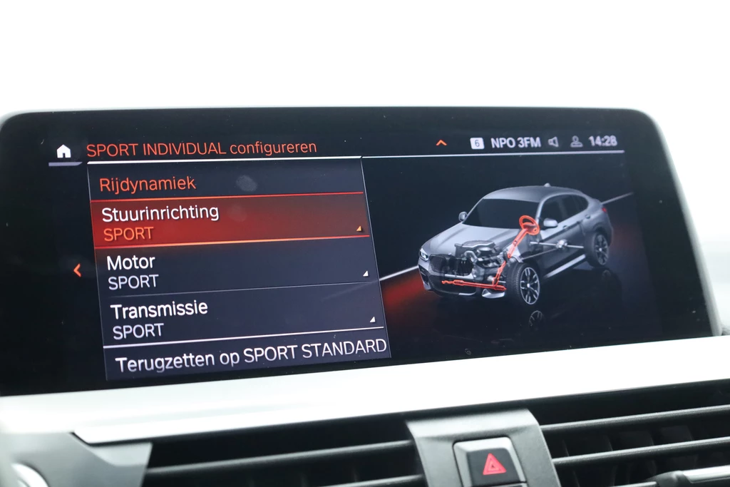 BMW X4 – foto 32
