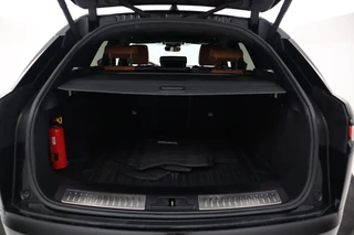 Land Rover Range Rover Velar – thumbnail 17