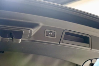 Land Rover Range Rover Velar – thumbnail 20