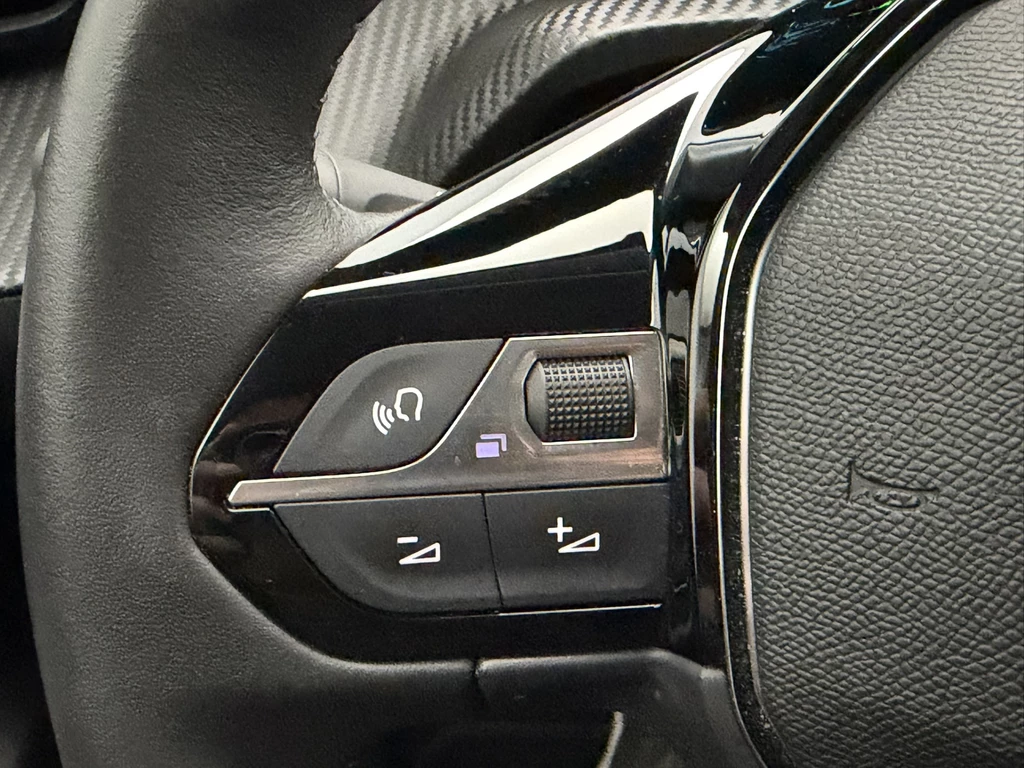 Peugeot e-208 – foto 22
