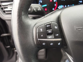 Ford Kuga – thumbnail 23
