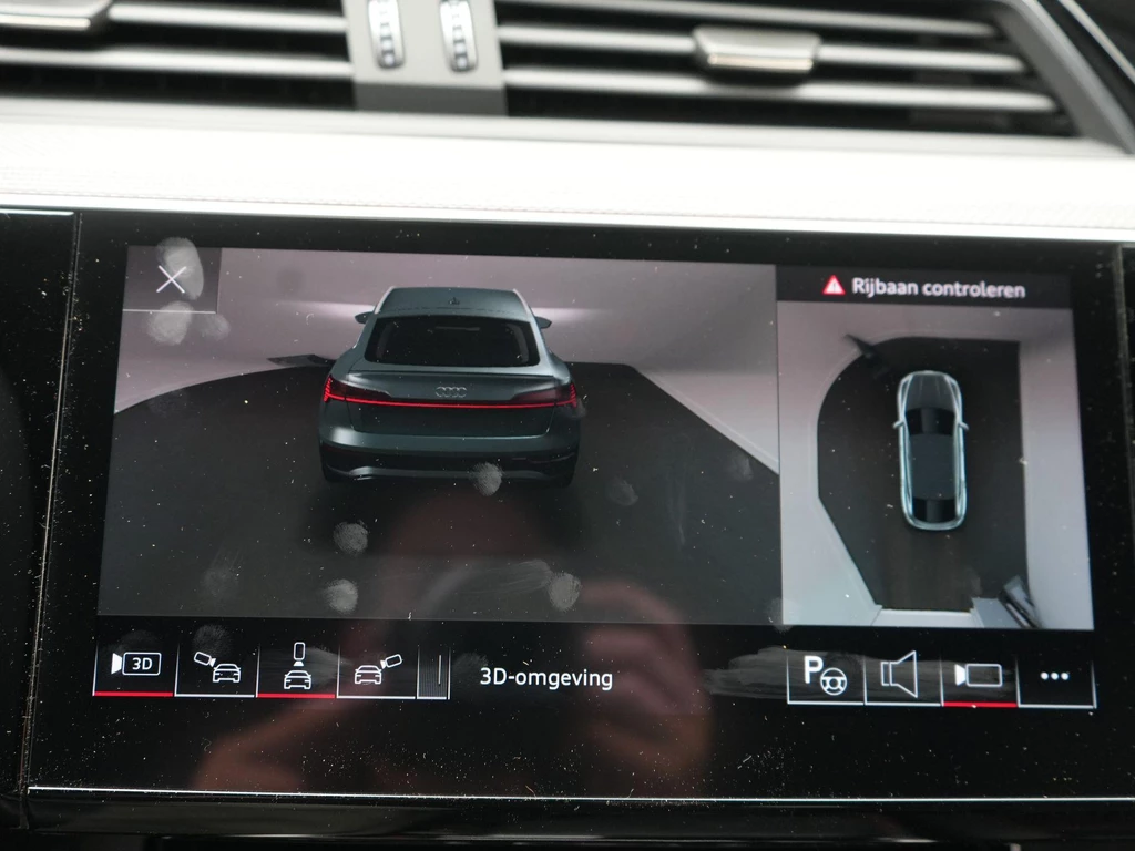 Audi Q8 Sportback e-tron – foto 30