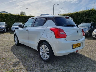 Suzuki Swift – thumbnail 3