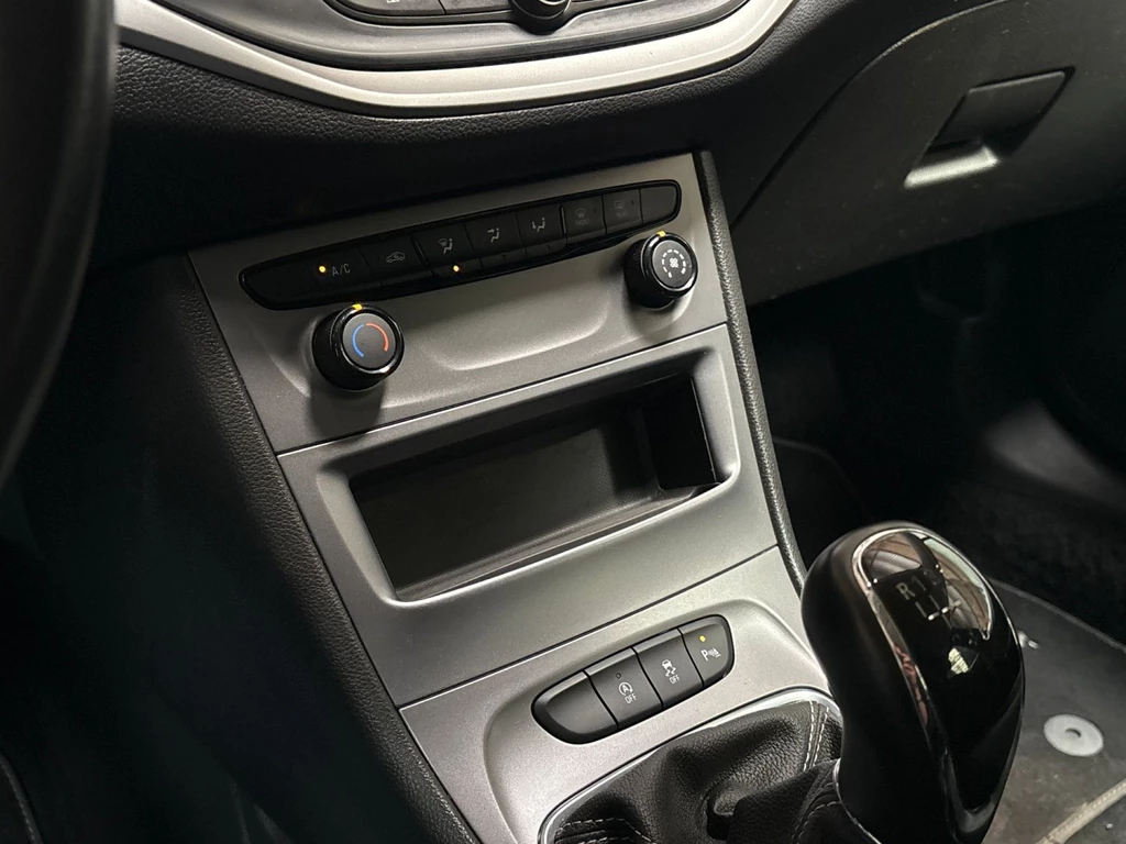 Opel Astra – foto 9