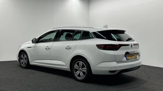 Renault Megane E-Tech – thumbnail 3