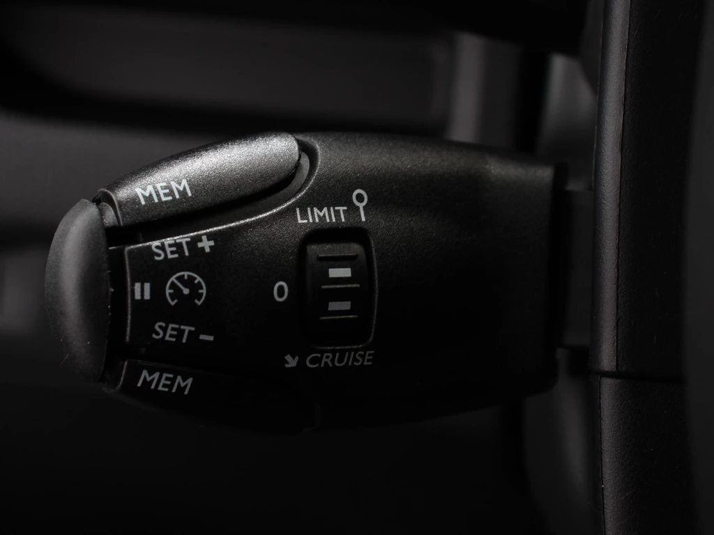 Opel Vivaro-e – foto 17