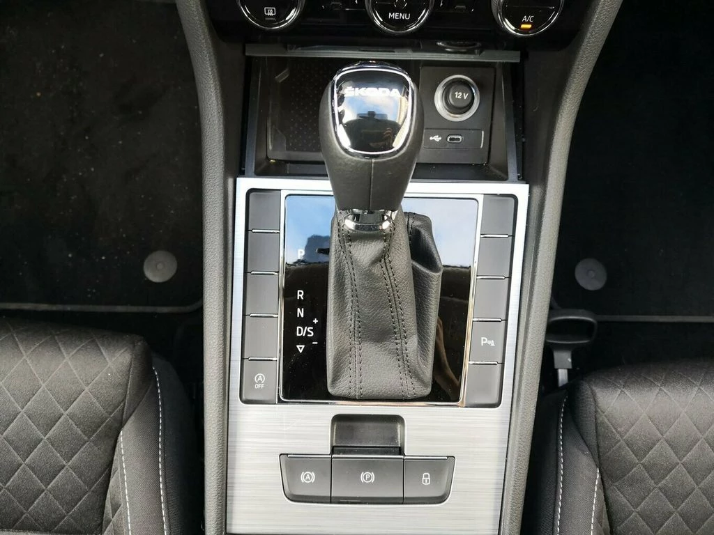 Škoda Superb – foto 7