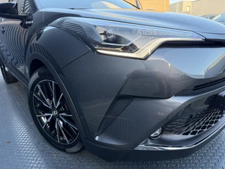 Toyota C-HR – thumbnail 16