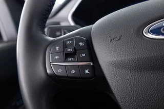 Ford Kuga – thumbnail 33