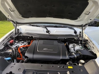 Land Rover Defender – thumbnail 19