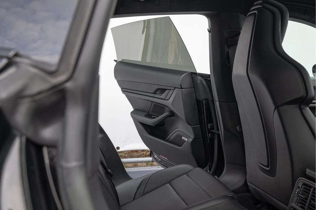 Porsche Taycan – foto 19