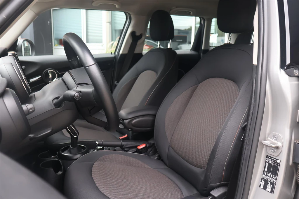 MINI 5-deurs – foto 6