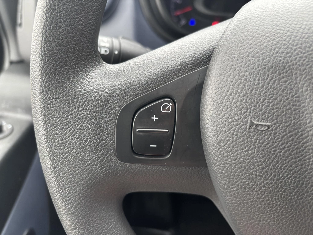 Opel Vivaro – foto 18