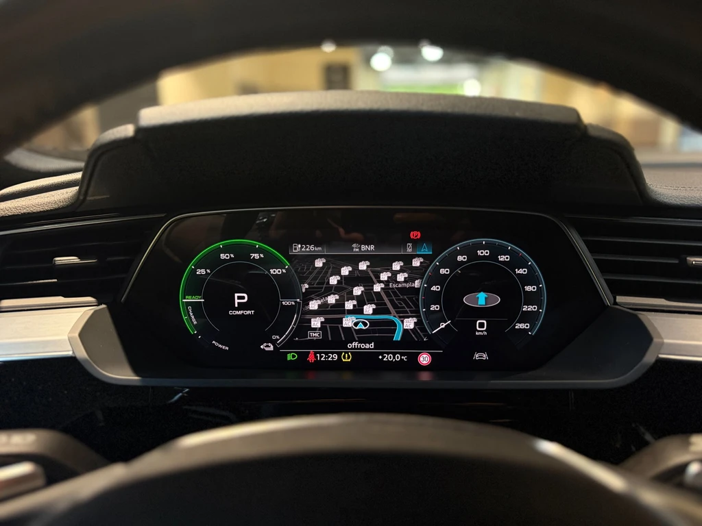Audi e-tron – foto 29
