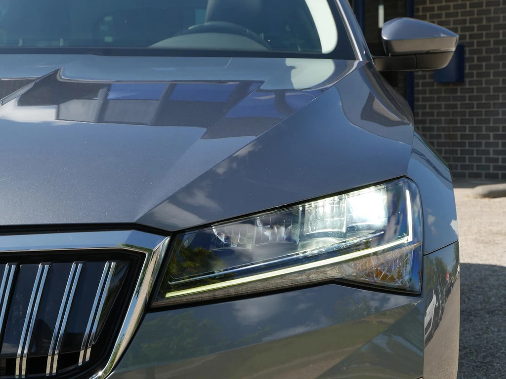 Škoda Superb – foto 15