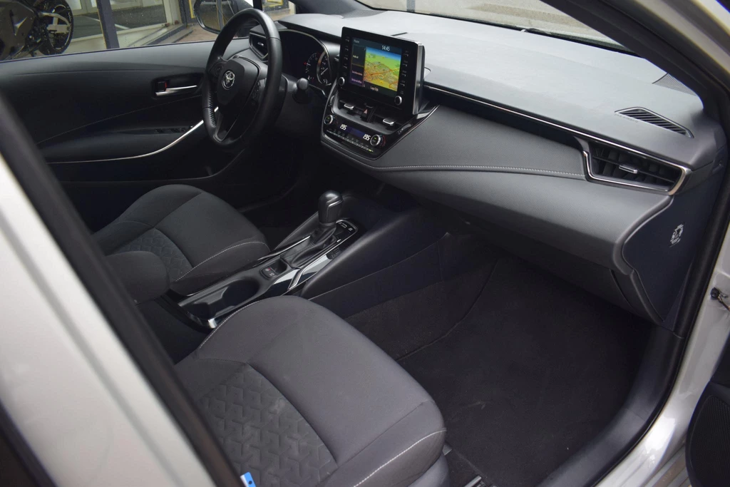 Toyota Corolla Touring Sports – foto 19