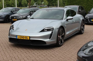 Porsche Taycan – thumbnail 1
