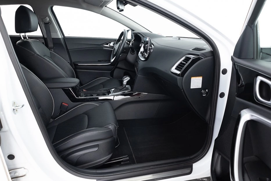 Kia XCeed – foto 10