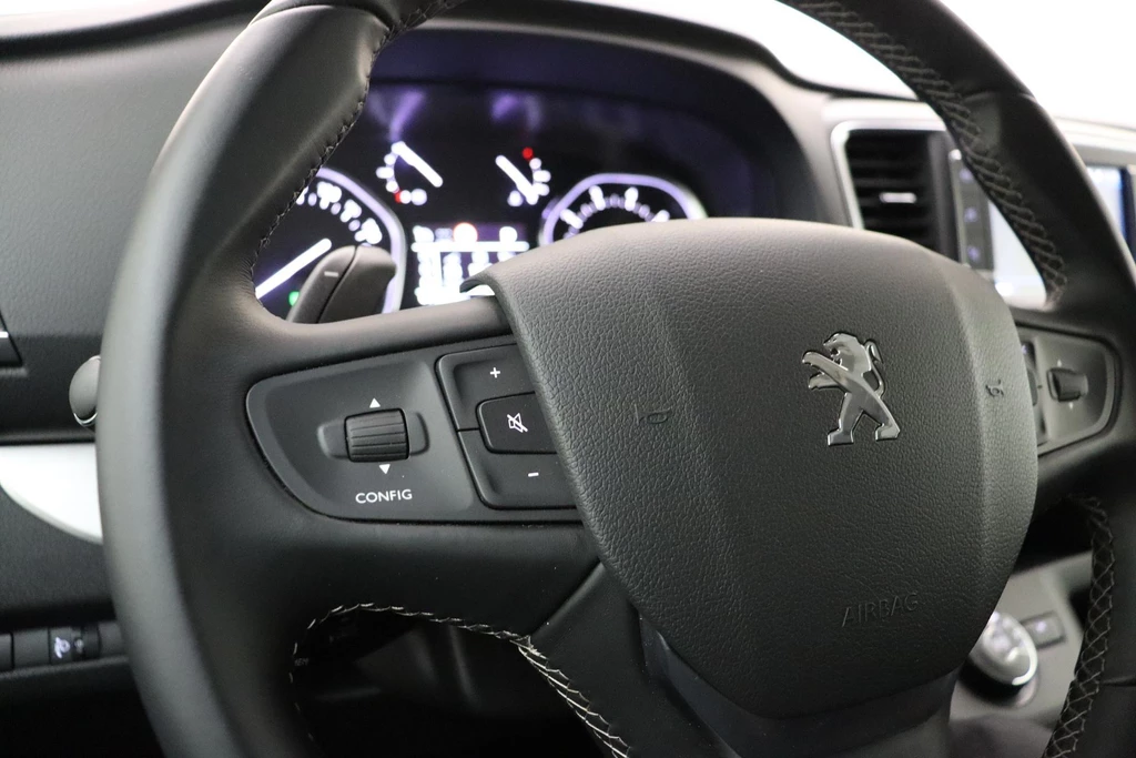 Peugeot Traveller – foto 40