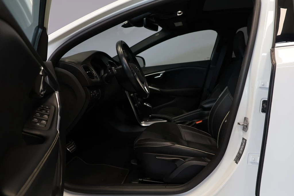 Volvo V40 – foto 22