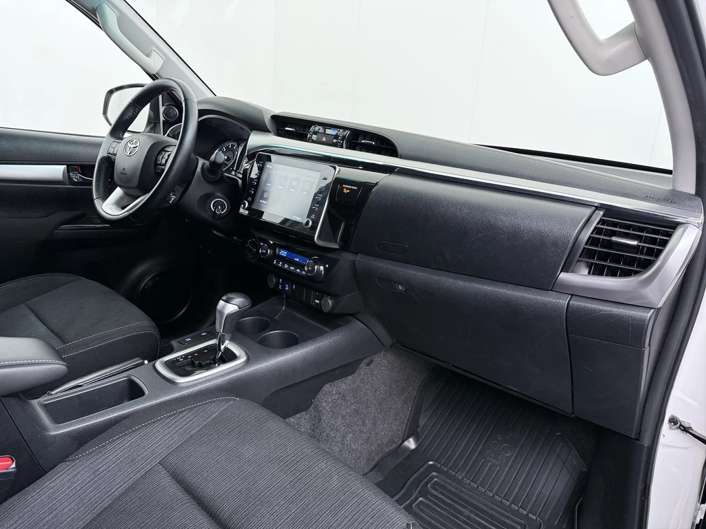 Toyota Hilux – foto 15