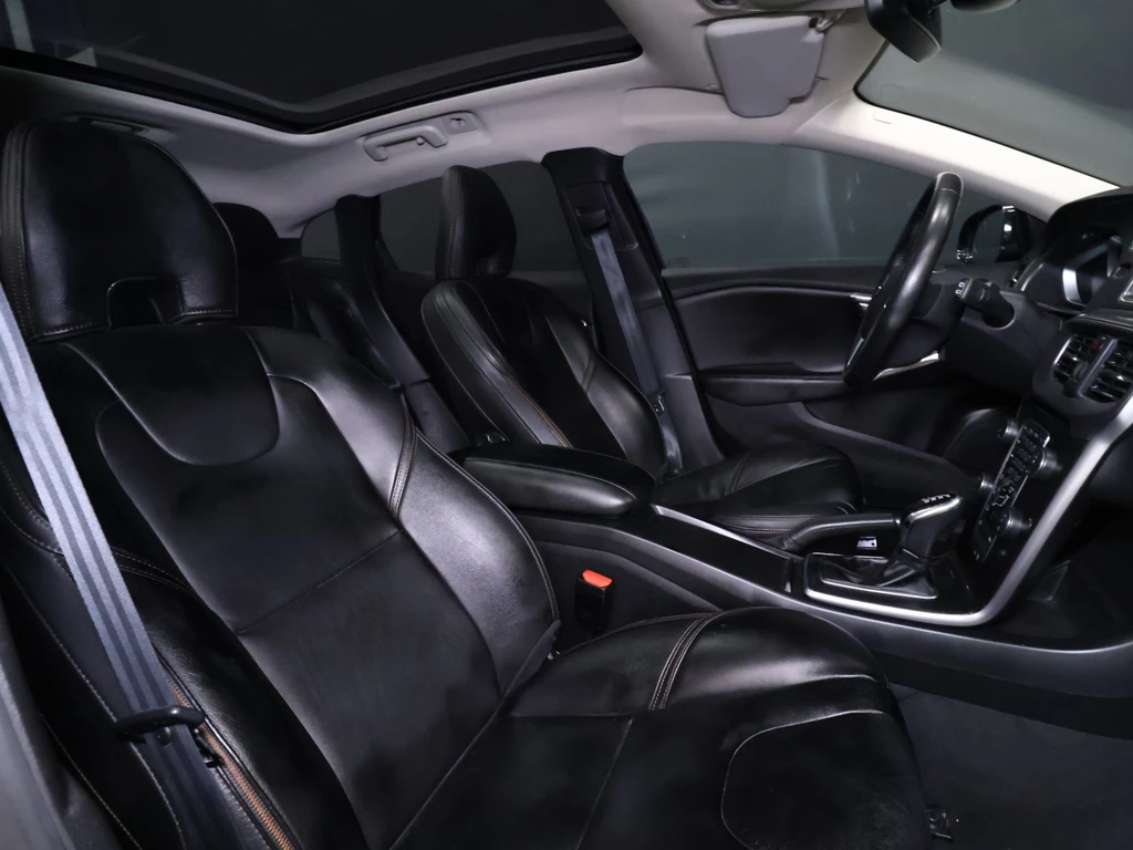 Volvo V40 – foto 11