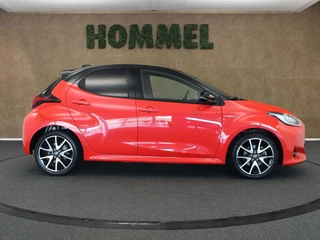 Toyota Yaris – thumbnail 7