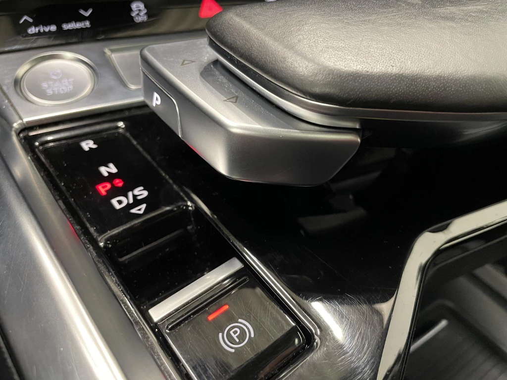 Audi e-tron – foto 34