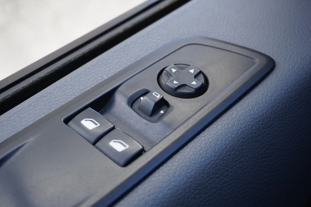 Opel Vivaro – foto 19