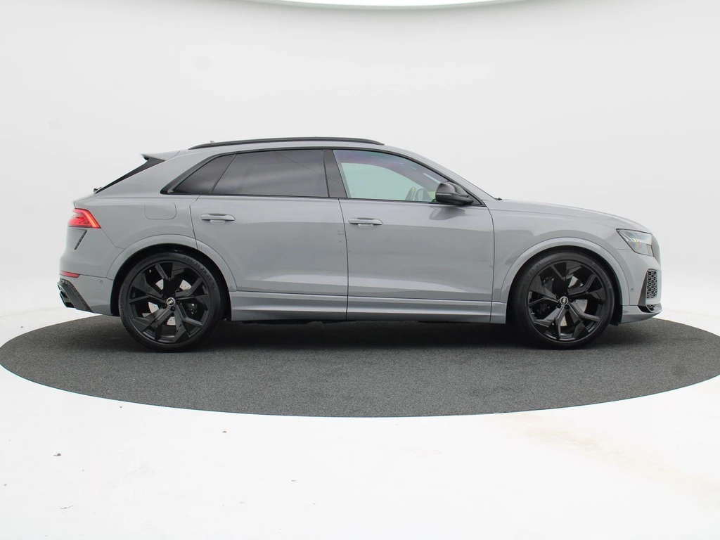 Audi RSQ8 – foto 6