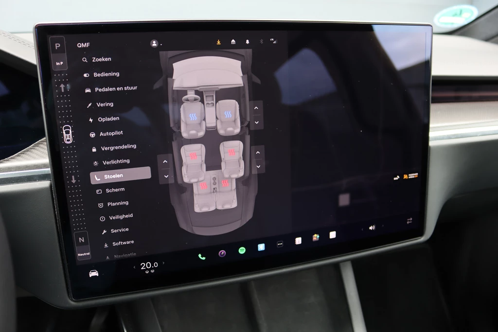 Tesla Model X – foto 21