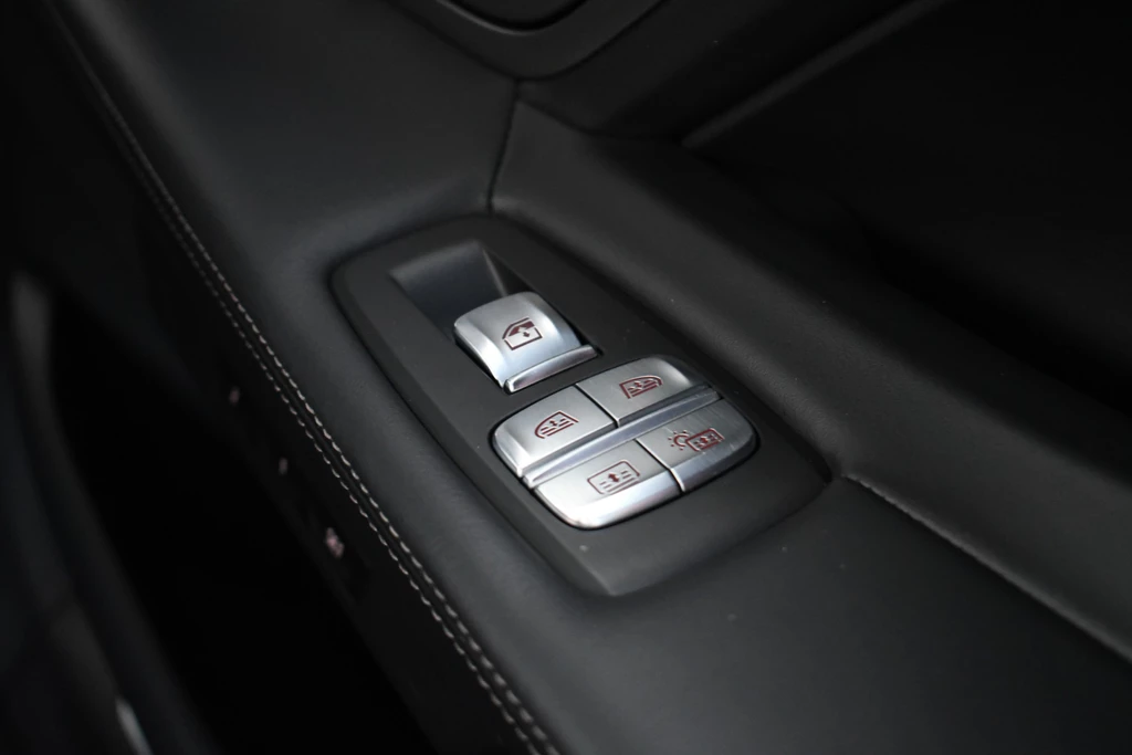 BMW 7 Serie – foto 101