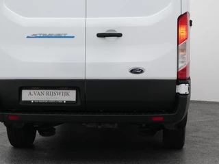 Ford E-Transit – thumbnail 15