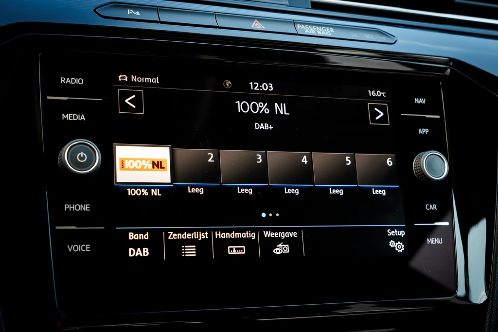 Volkswagen Passat – foto 33