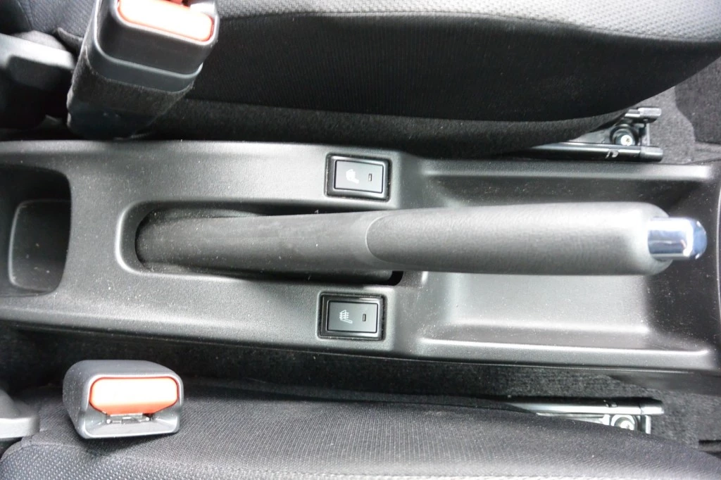 Suzuki Swift – foto 30