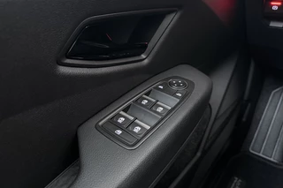 Renault Megane E-Tech – thumbnail 15