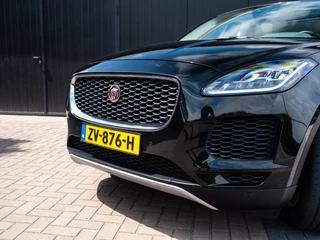Jaguar E-PACE – thumbnail 32