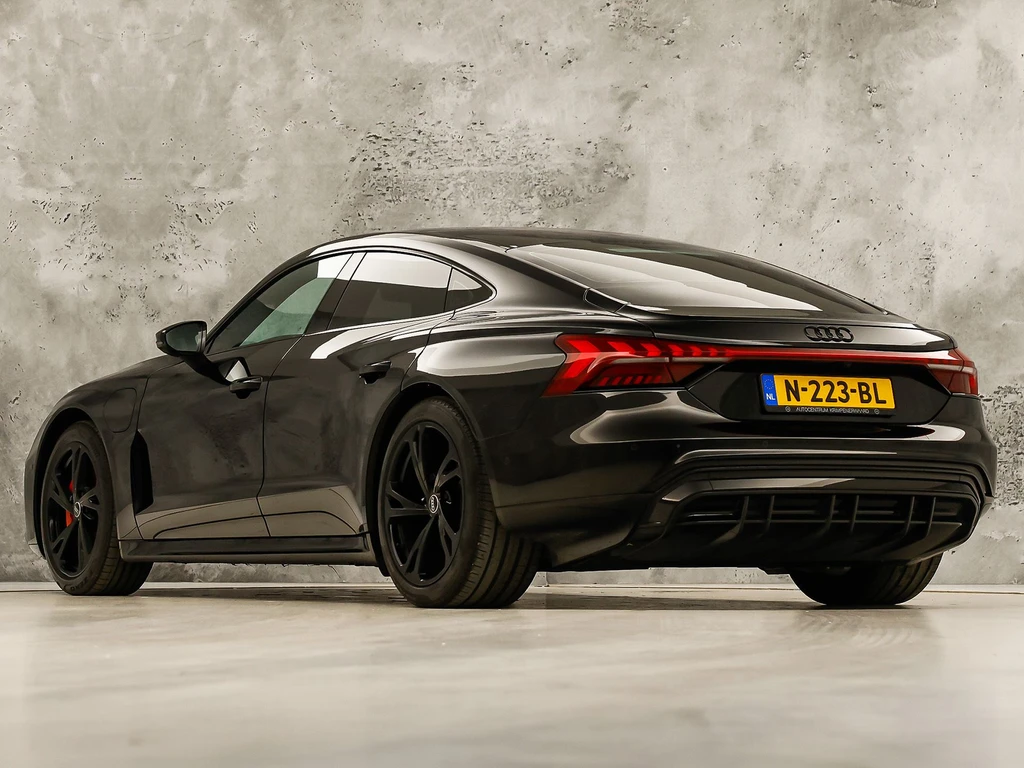 Audi e-tron GT – foto 4