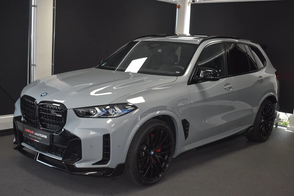BMW X5 – foto 2