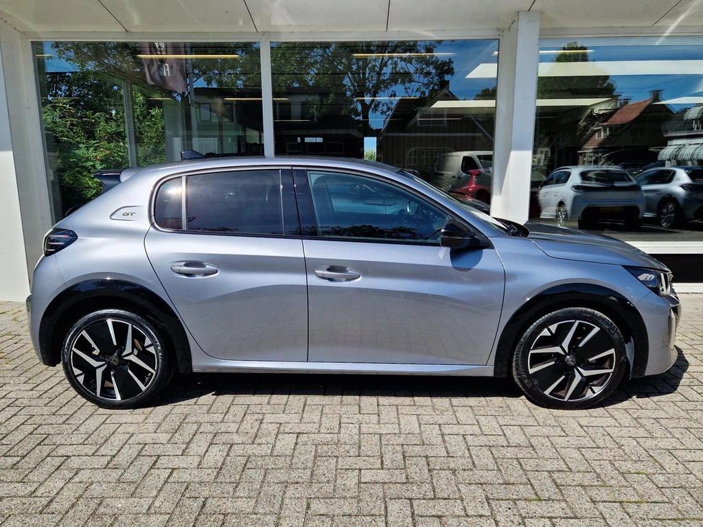Peugeot 208 – foto 6