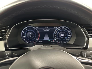 Volkswagen Passat – thumbnail 25