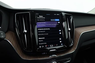 Volvo XC60 – thumbnail 30