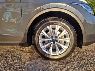 Volkswagen Tiguan – thumbnail 25