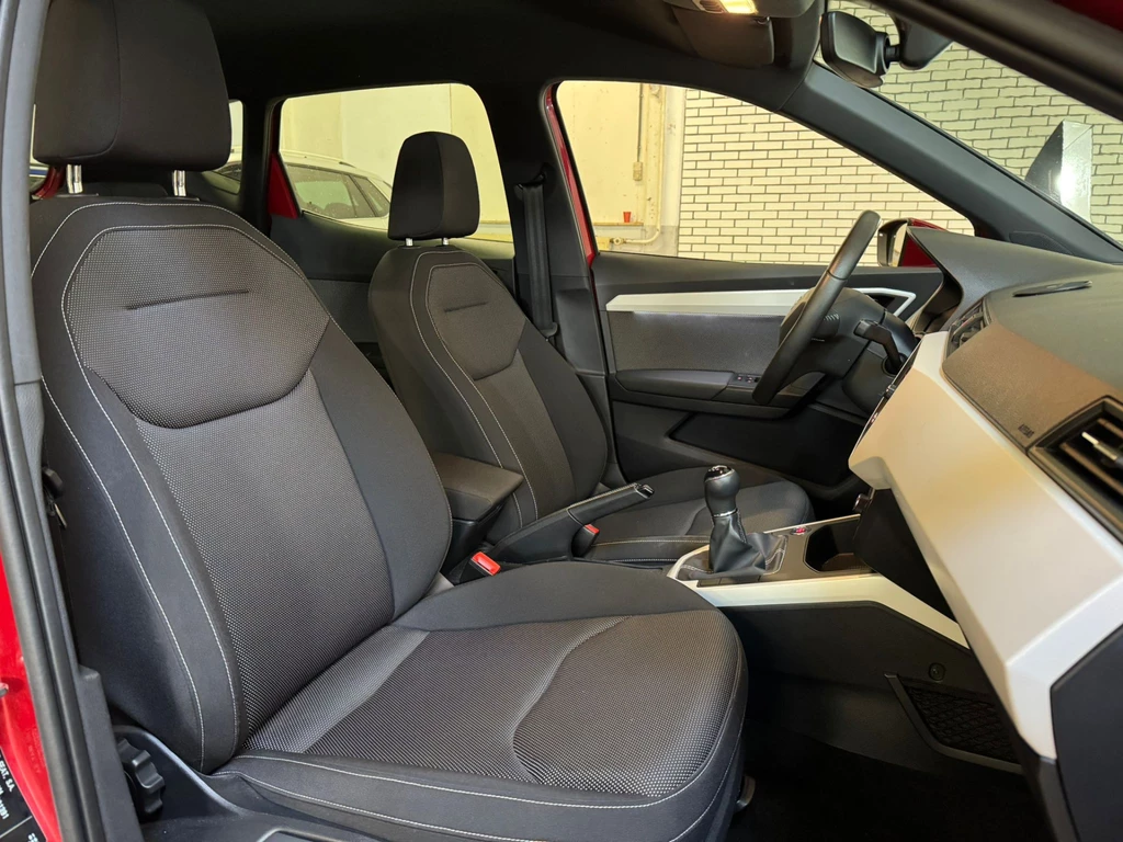 SEAT Arona – foto 17