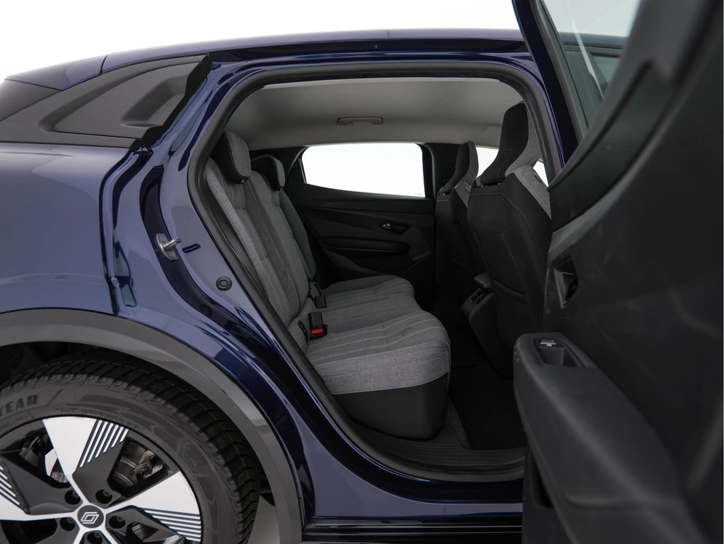 Renault Megane E-Tech – foto 11