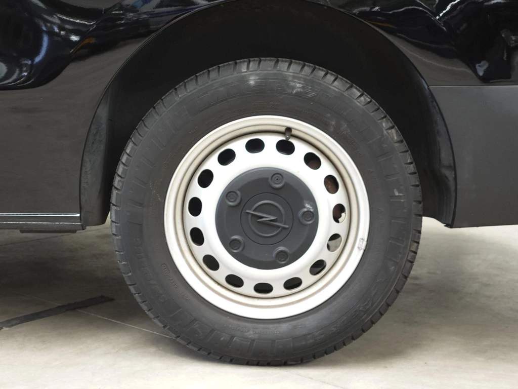 Opel Vivaro – foto 16